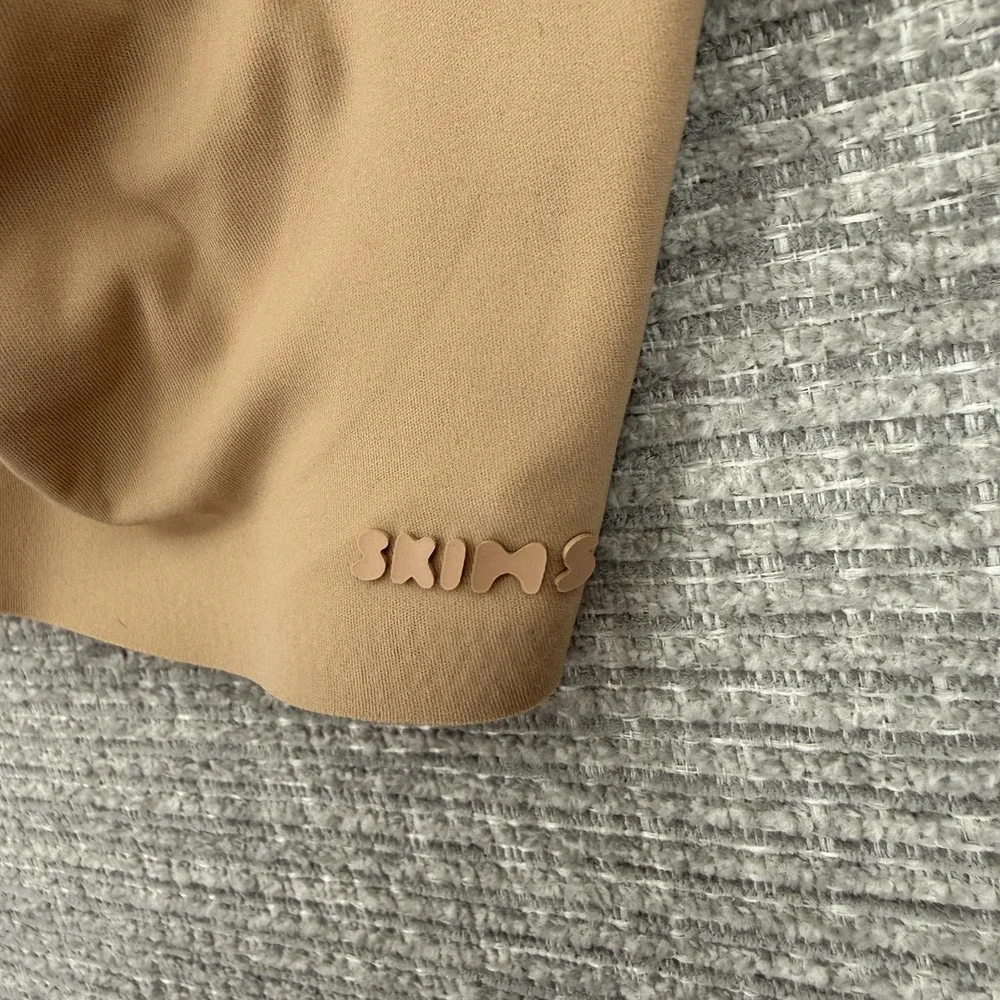 Skims Bra Womens Small Beige Wireless Seamless Bralette Microfiber Stretch - Picture 4 of 11